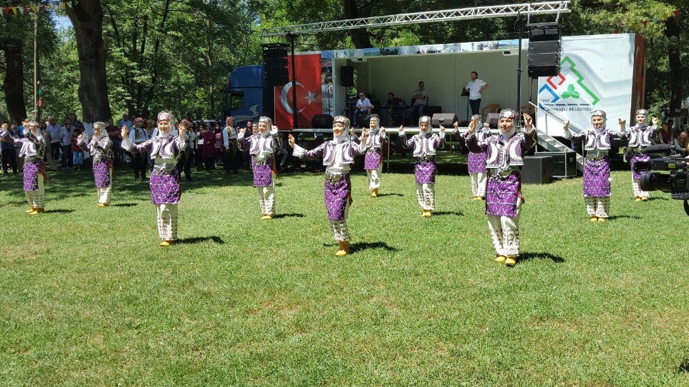 Gölyakalılar Festivalde Buluştu