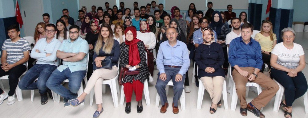 Gebze’de Stajyer Öğrencilere Eğitim Verildi