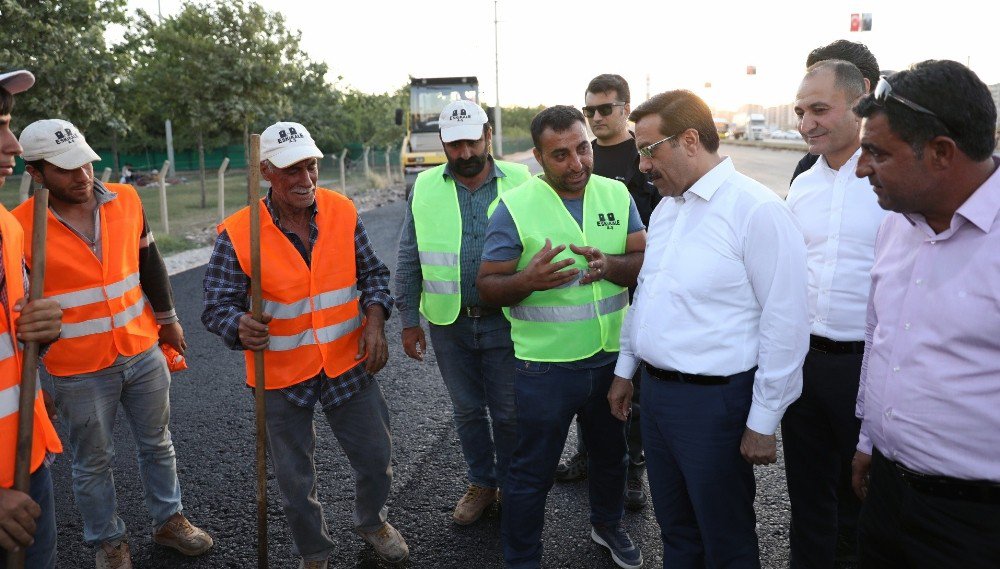 Başkan Atilla: “Kentimiz Daha Modern Bir Görünüme Kavuşacak”