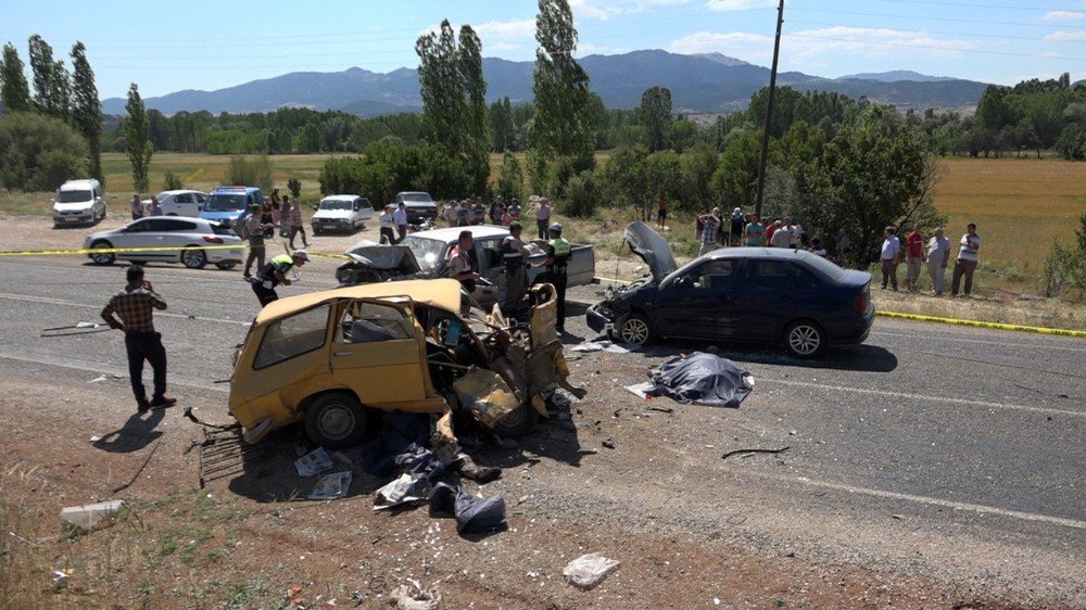 Muğla’da Zincirleme Kaza: 3 Ölü, 4 Yaralı