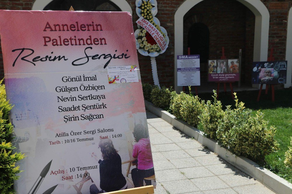 Sma Hastaları İçin ‘Annelerin Paletinden Resim Sergisi’