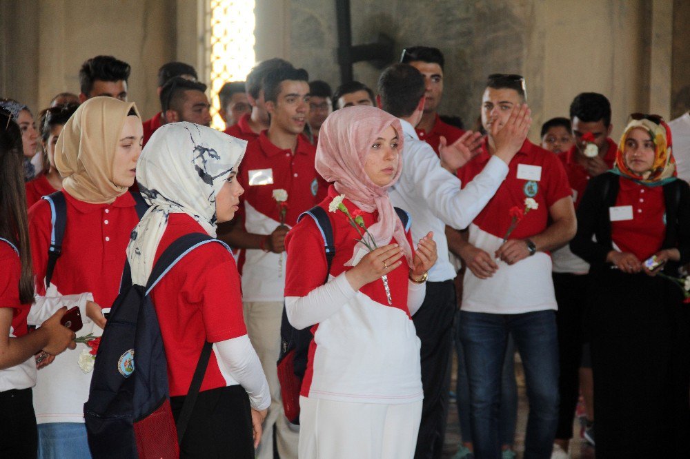 Şehit Ve Gazi Çocuklarından Anıtkabir’e Ziyaret