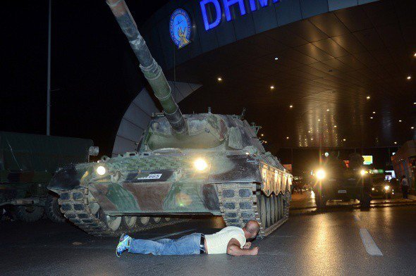 İhlas Haber Ajansı Kocaeli’nde 15 Temmuz Resim Sergisi Açacak