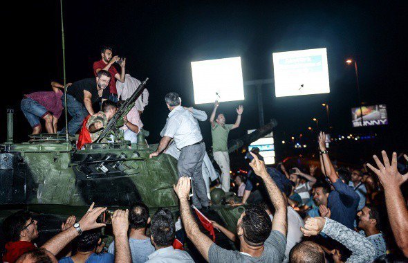 İhlas Haber Ajansı Kocaeli’nde 15 Temmuz Resim Sergisi Açacak