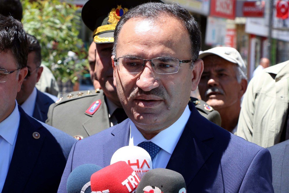 Bakan Bozdağ: “Kılıçdaroğlu 2019 Seçimine Dönük Yatırım Yapıyor”