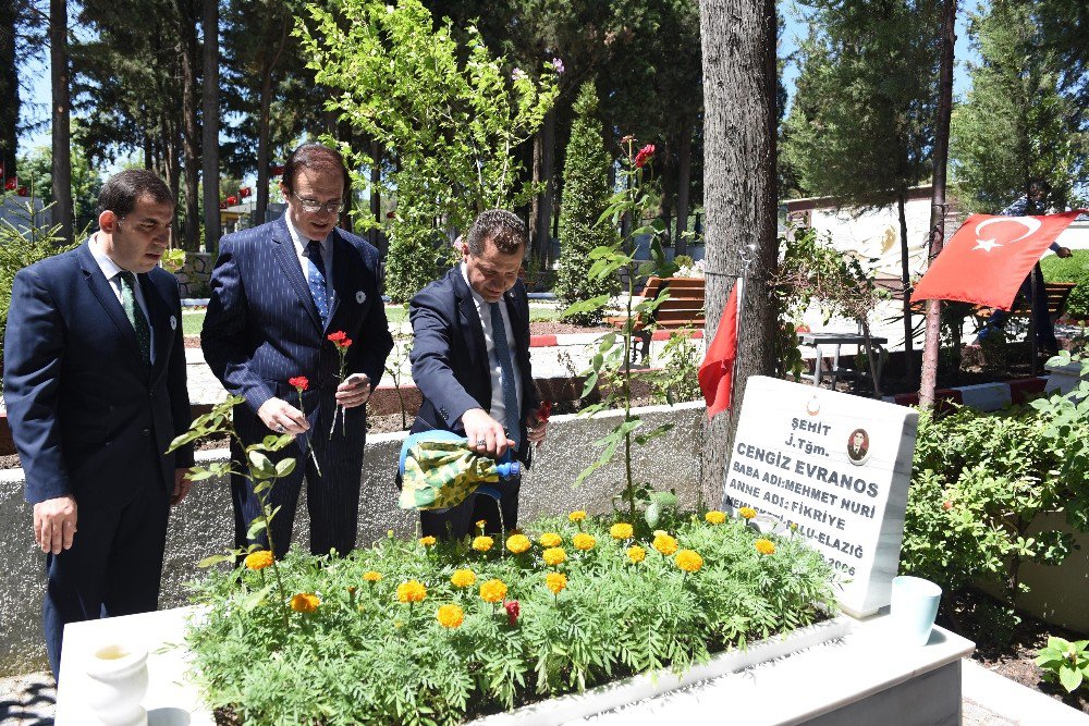 Srebrenitsa İçin Türk Ve Bosnalı Yetkililer Bir Araya Geldi