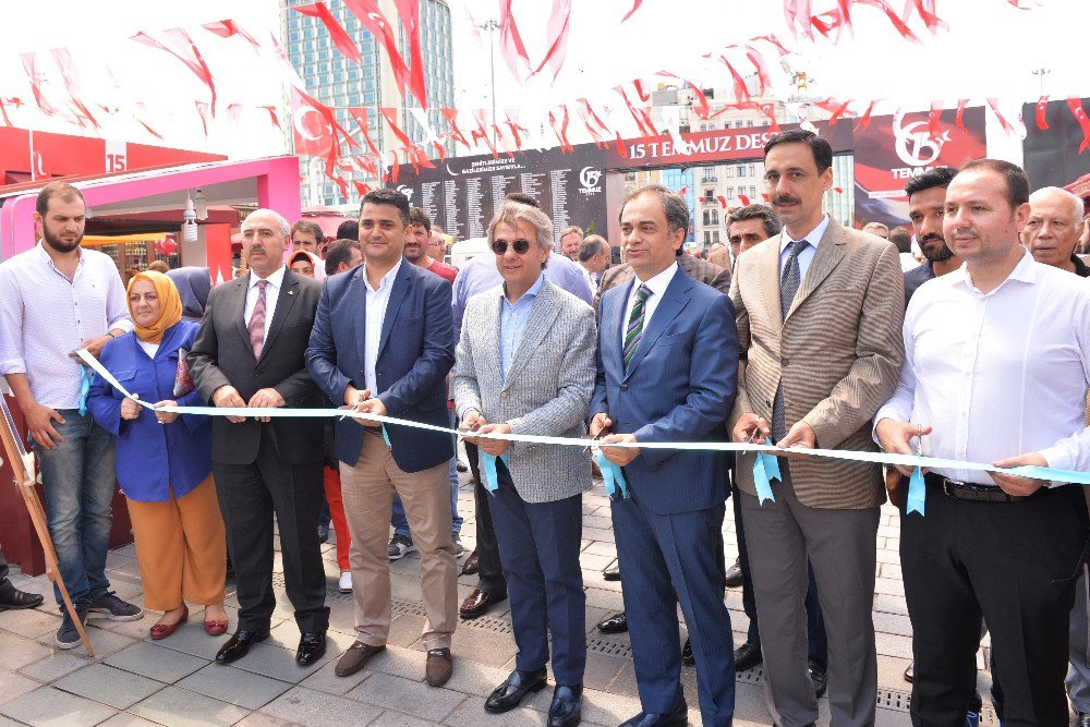 İha Objektifinden "15 Temmuz İhanet Gecesi Sergisi" Taksim Meydanı’nda Açıldı