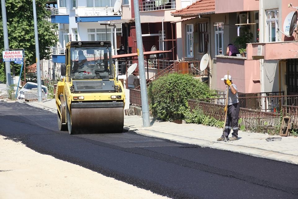 Ankara Caddesi Asfaltlanıyor