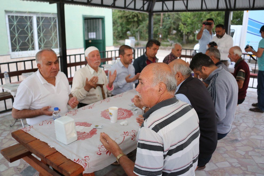 Başkan Tollu, Avgadı Yaylasında Vatandaşlarla Buluştu