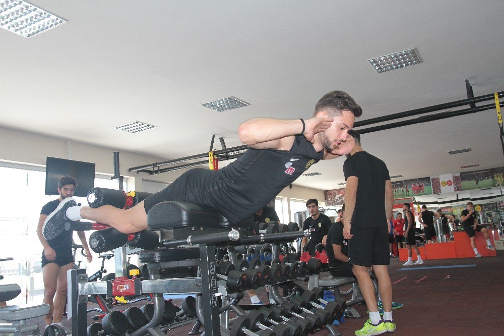 Eskişehirspor Antrenmanı Fitness Çalışmaları İle Tamamladı