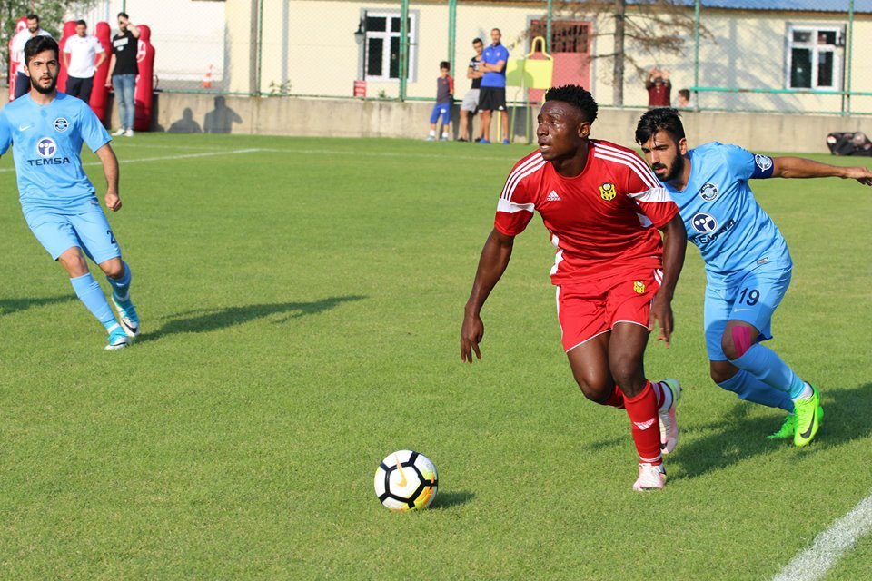 Evkur Yeni Malatyaspor’da Nijeryalı Seth Performansıyla Beğenildi