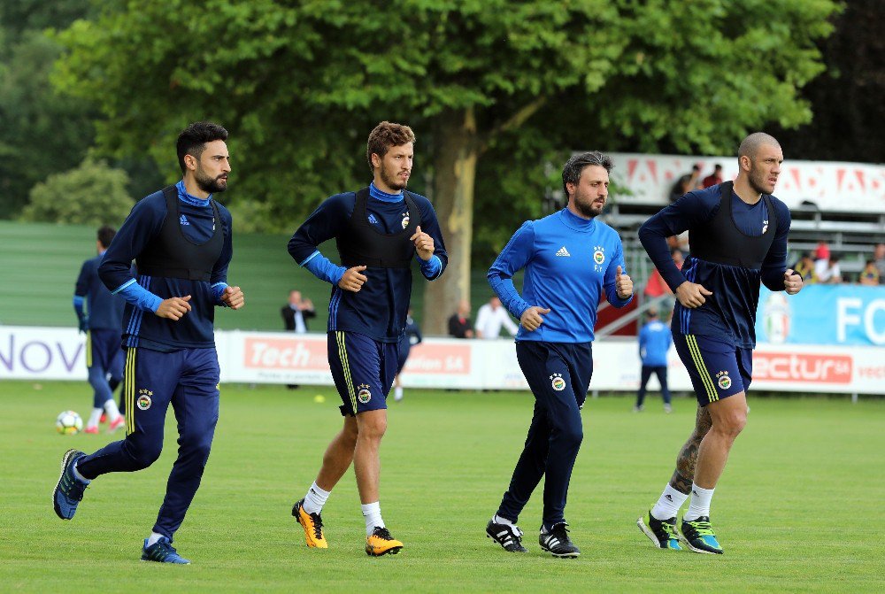 Fenerbahçe İkinci Kamp Dönemine Başladı