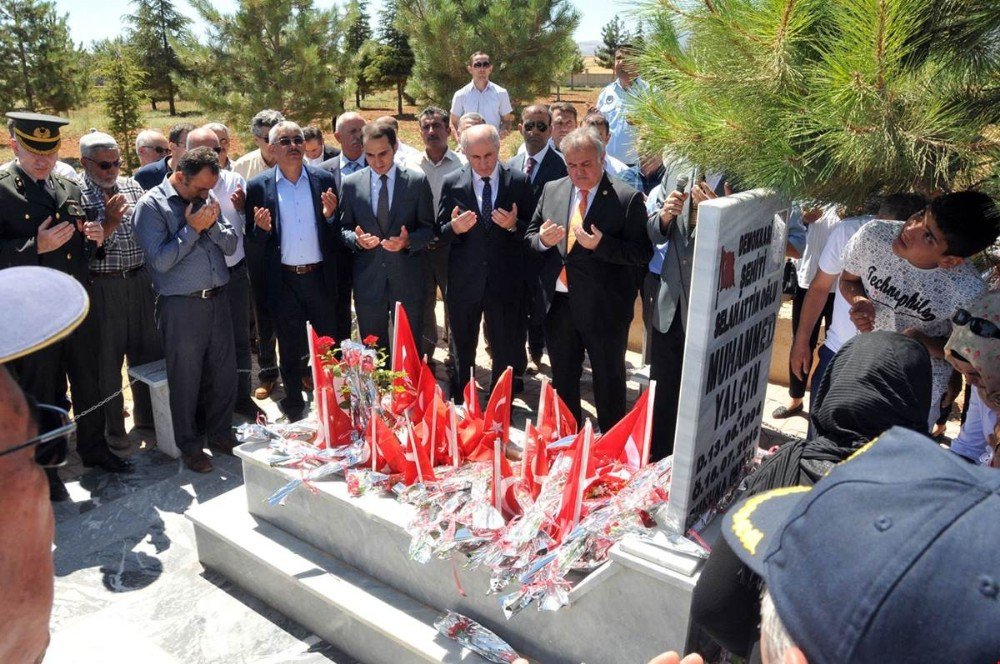 Karaman’da 15 Temmuz Şehidi Muhammed Yalçın, Mezarı Başında Anıldı