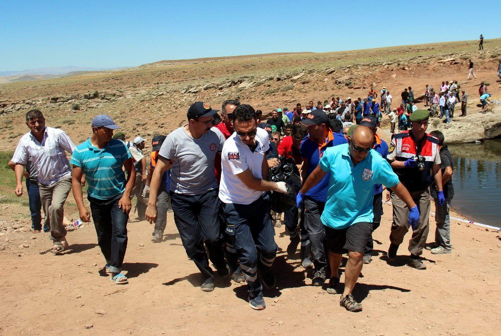 Genç Çoban Serinlemek İçin Girdiği Gölette Boğuldu