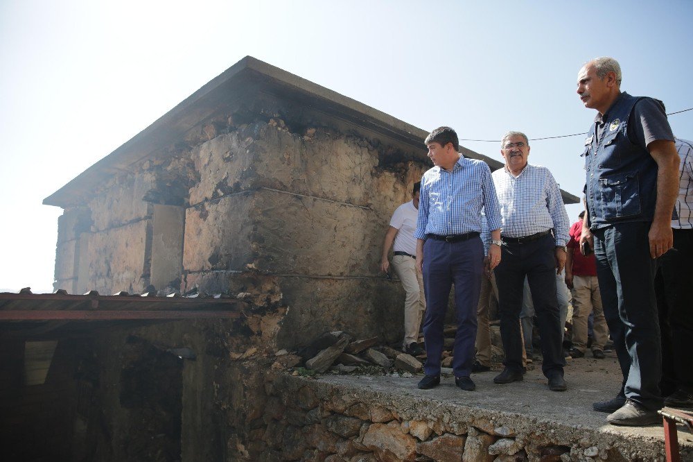 Alanya’daki Yangınzedelere Büyükşehir Yardım Elini Uzattı