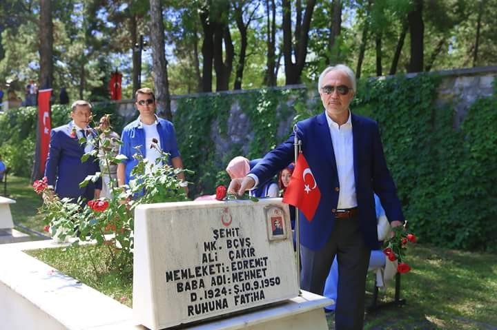 Başkan Kamil Saraçoğlu: 15 Temmuz Şehitlerimizi Ve Tüm Şehitlerimizi Saygı İle Anıyoruz