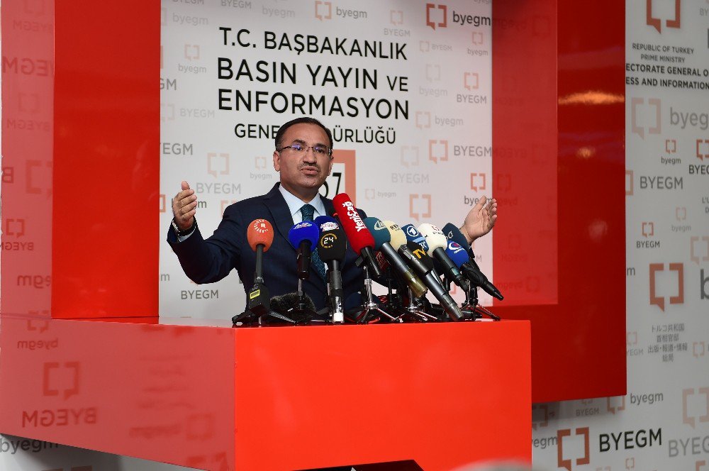 Bakan Bozdağ: "Cezaevlerinde Kötü Muamele Ve İşkence İddiaları Tamamıyla Birer İftiradan İbarettir"