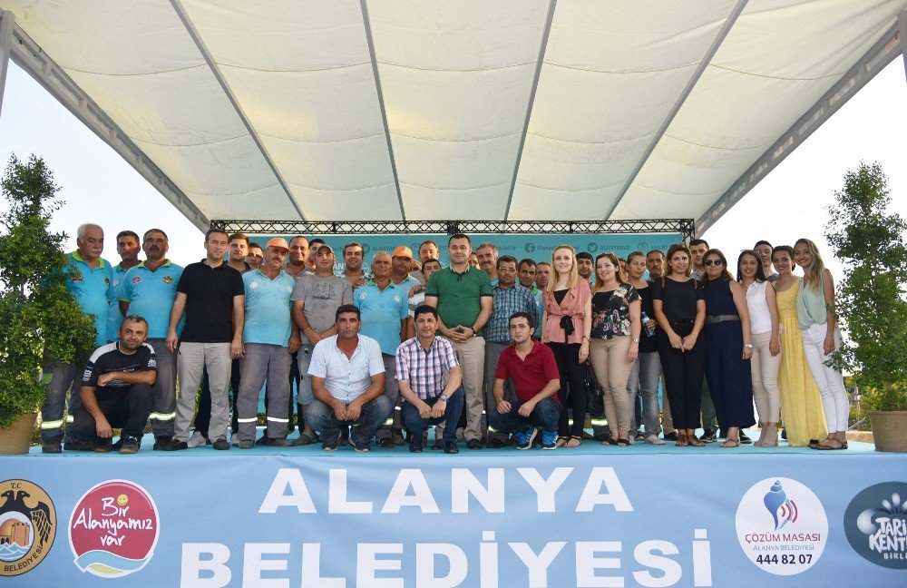 En Güzel Balkon Ve Bahçe Sahipleri Ödüllerini Aldı