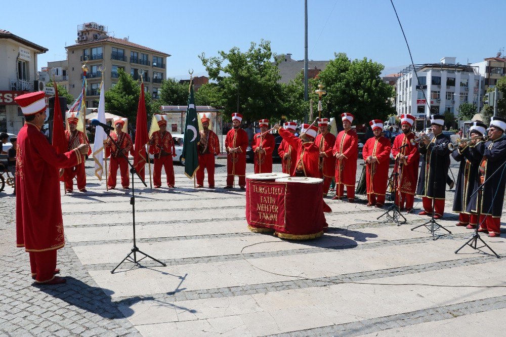 Salihli Ve Kula’da İha’nın 15 Temmuz Fotoğrafları Sergilendi