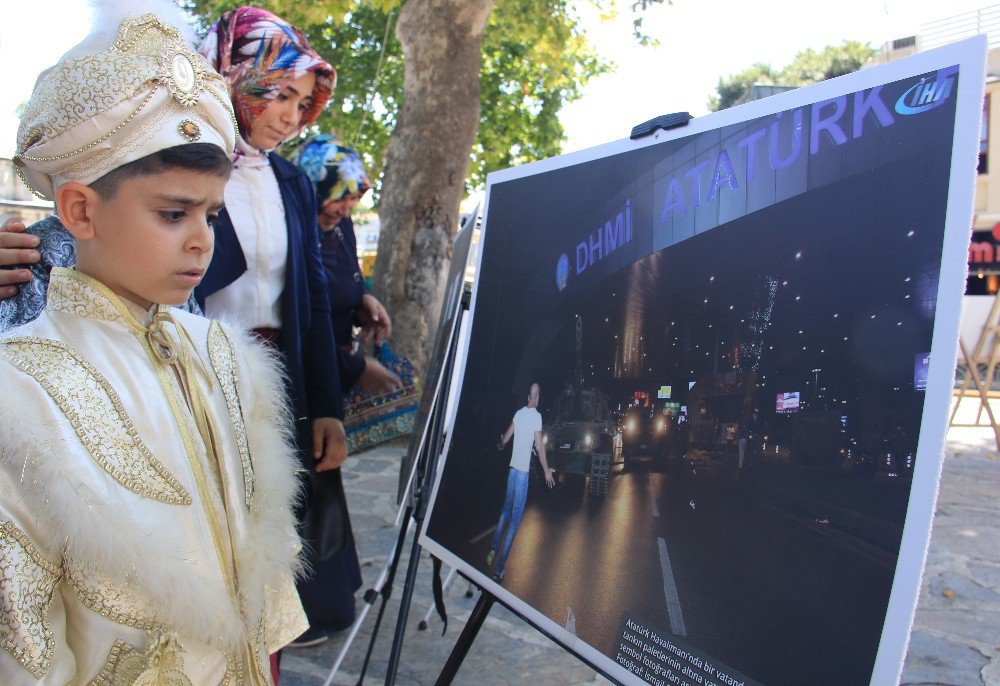 İhlas Haber Ajansı’nın "Oradaydık, Unutmadık, Unutturmadık" Adlı Fotoğraf Sergisine Vatandaşlar Yoğun İlgi Gösteriyor