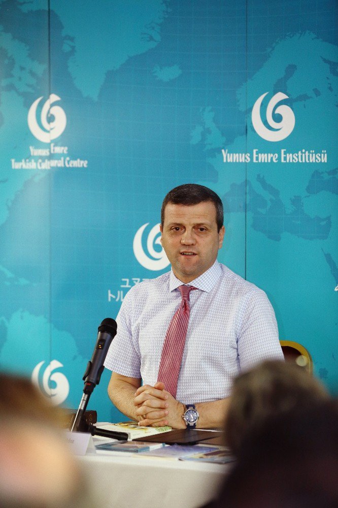 Roma Yunus Emre Enstitüsünde ’Ahmet Yesevi’ Konferansı Yapıldı