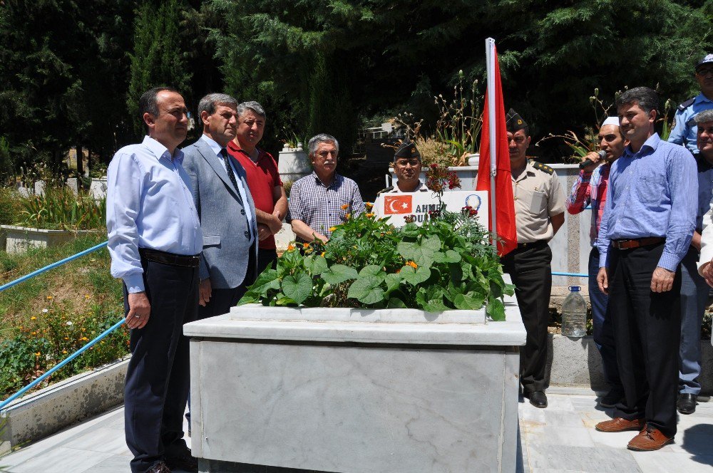 Simav’da Şehit Kabirlerine Ziyaret