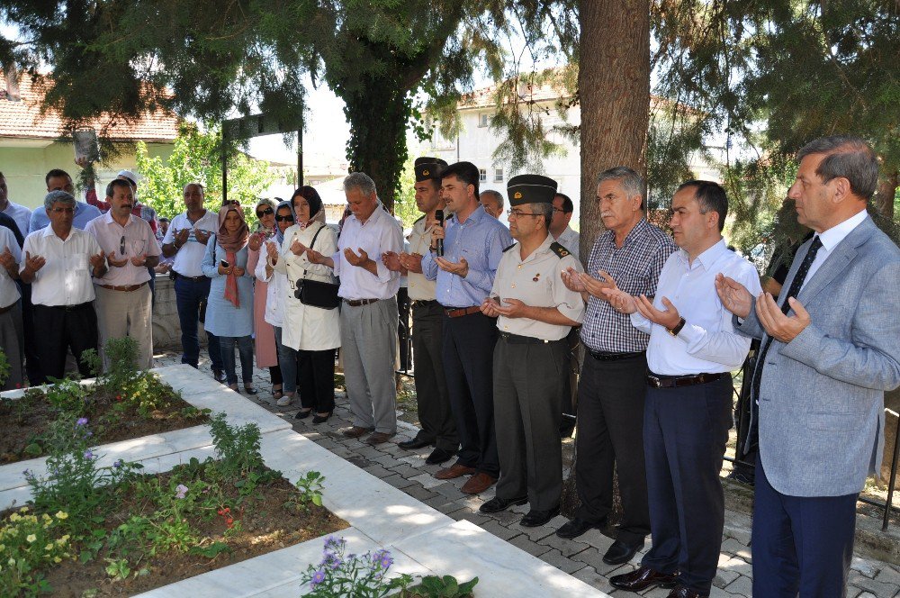 Simav’da Şehit Kabirlerine Ziyaret