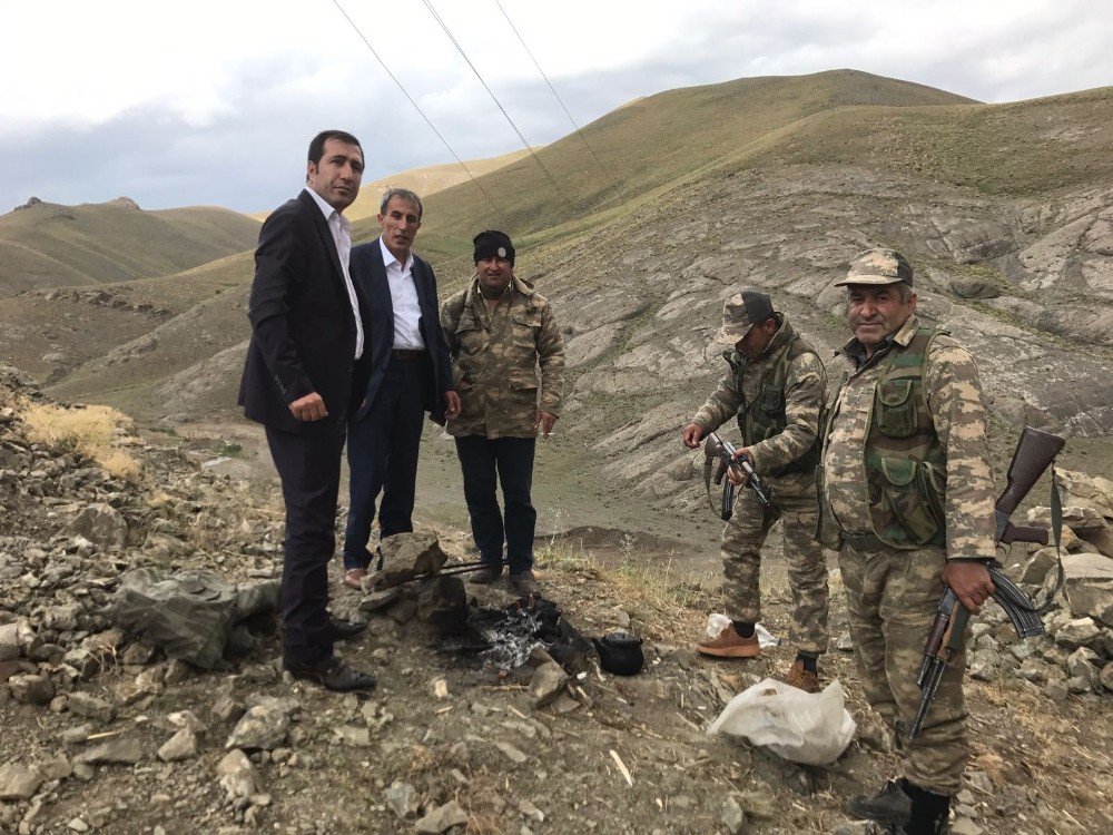 Van Güvenlik Korucuları Ve Şehit Aileleri Derneği Başkanı Kahraman’dan Güvenlik Korucularını Ziyaret