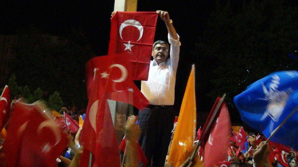 Ak Parti İl Başkanı Özkeçeci’den 15 Temmuz Mesajı