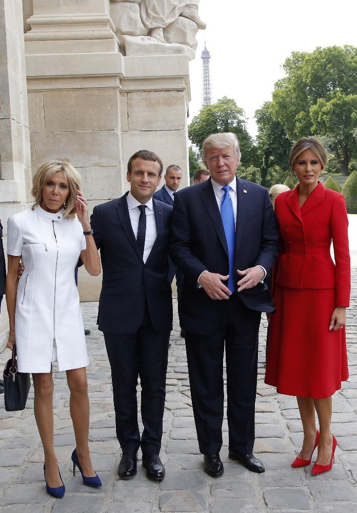 Fransa Cumhurbaşkanı Macron’dan Abd Başkanı Trump’a Resmi Karşılama