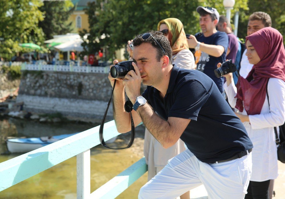 Bursa H Tipi Kapalı Ceza İnfaz Kurumu’nda Fotoğraf Atölyesi Düzenlendi