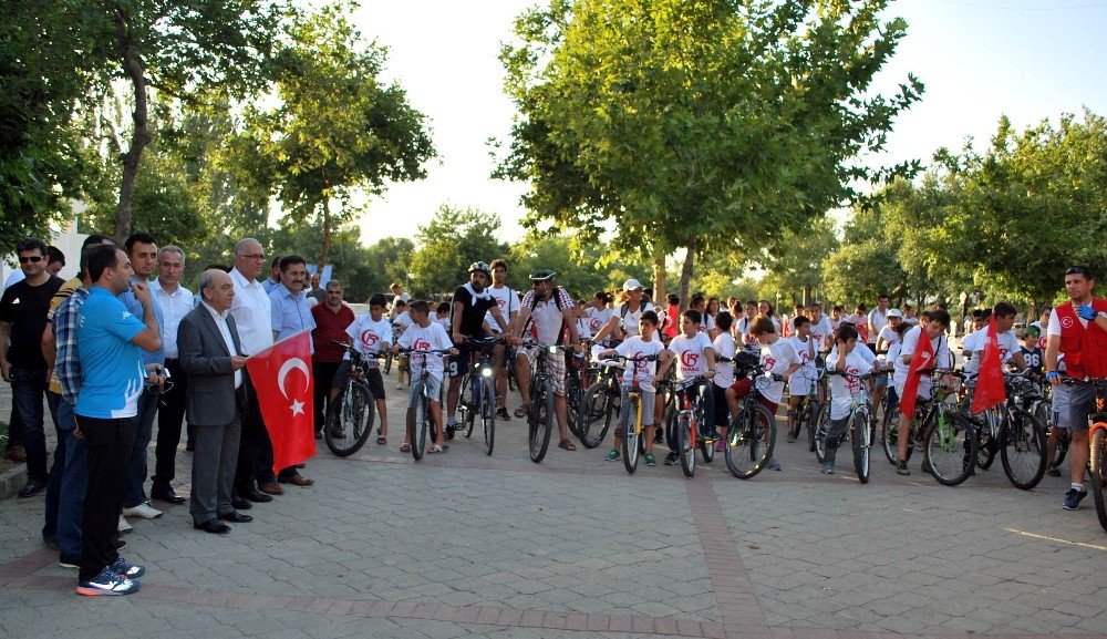 Manisa’da Pedallar “15 Temmuz Şehitleri” Anısına Çevrildi