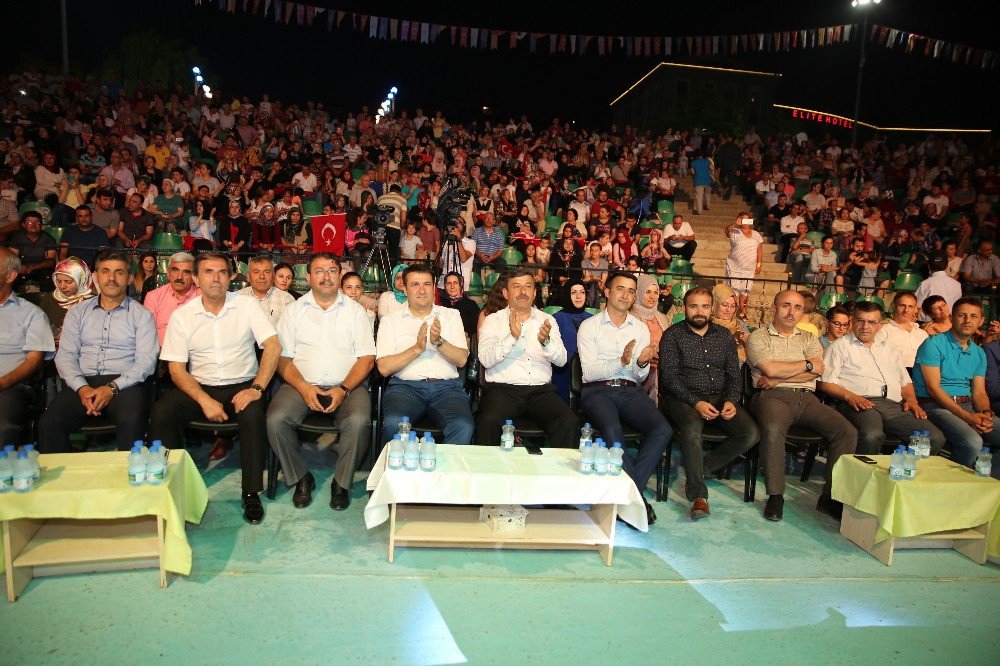 Darıca’da Bartınlılar Sahne Aldı