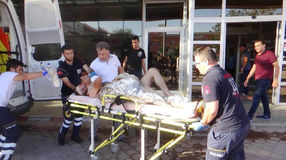 Azez’de Bomba Yüklü Araçla Saldırı: 4 Ölü, 7 Yaralı