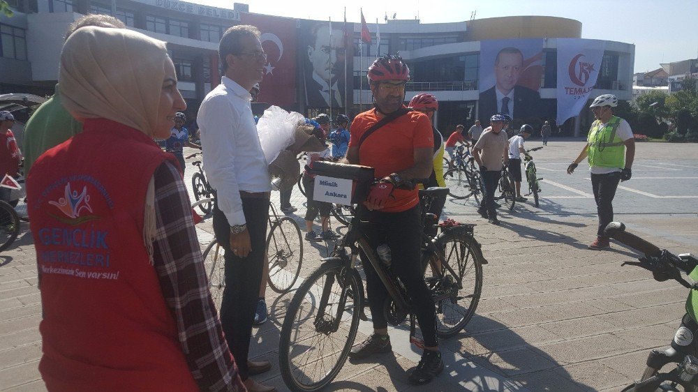 Pedalları 15 Temmuz İçin Çeviriyorlar