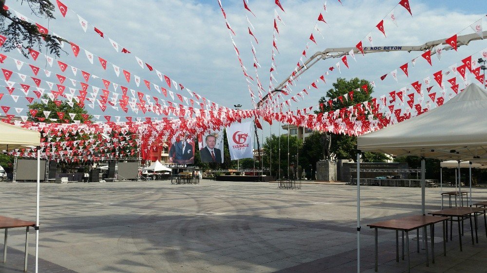 Düzce 15 Temmuz’a Hazırlandı