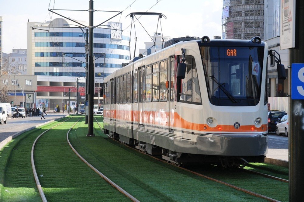 15 Temmuz’da Büyükşehir’in Toplu Taşıma Araçları Ücretsiz