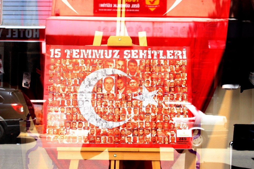 Esnaflar 15 Temmuz’u Unutturmuyor