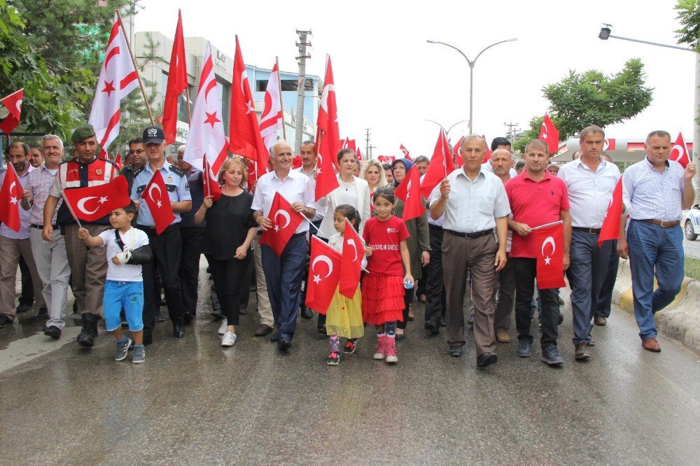 Kaynarca, 15 Temmuz Şehitleri İçin Yürüdü