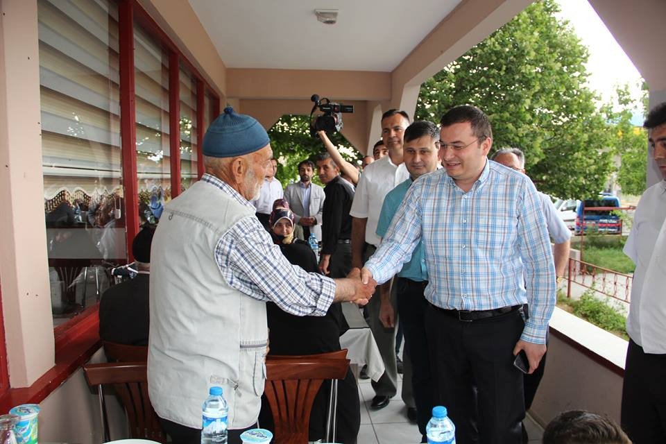 Şehit Aileleri Ve Gaziler Onuruna Yemek Verdiler