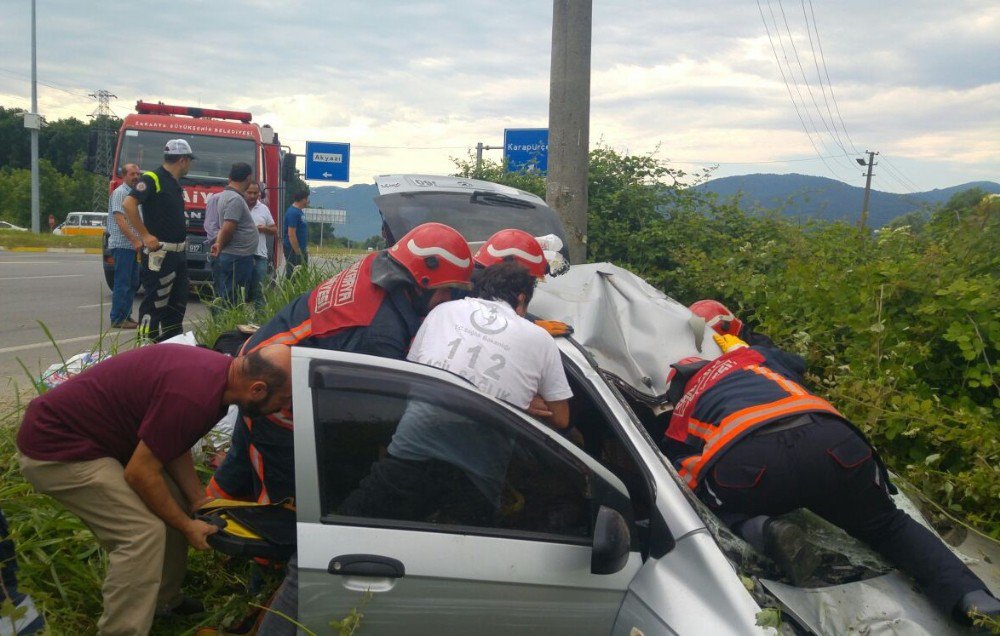 Sakarya’da Trafik Kazası: 1 Ölü 3 Yaralı