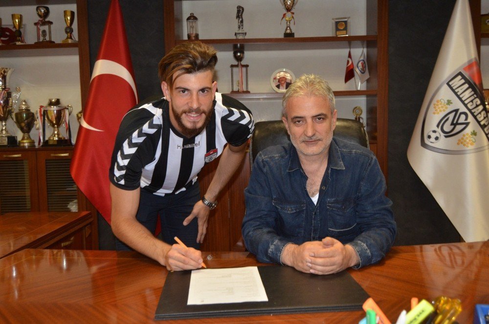 Manisaspor’dan Forvet Ve Kaleci Transferi