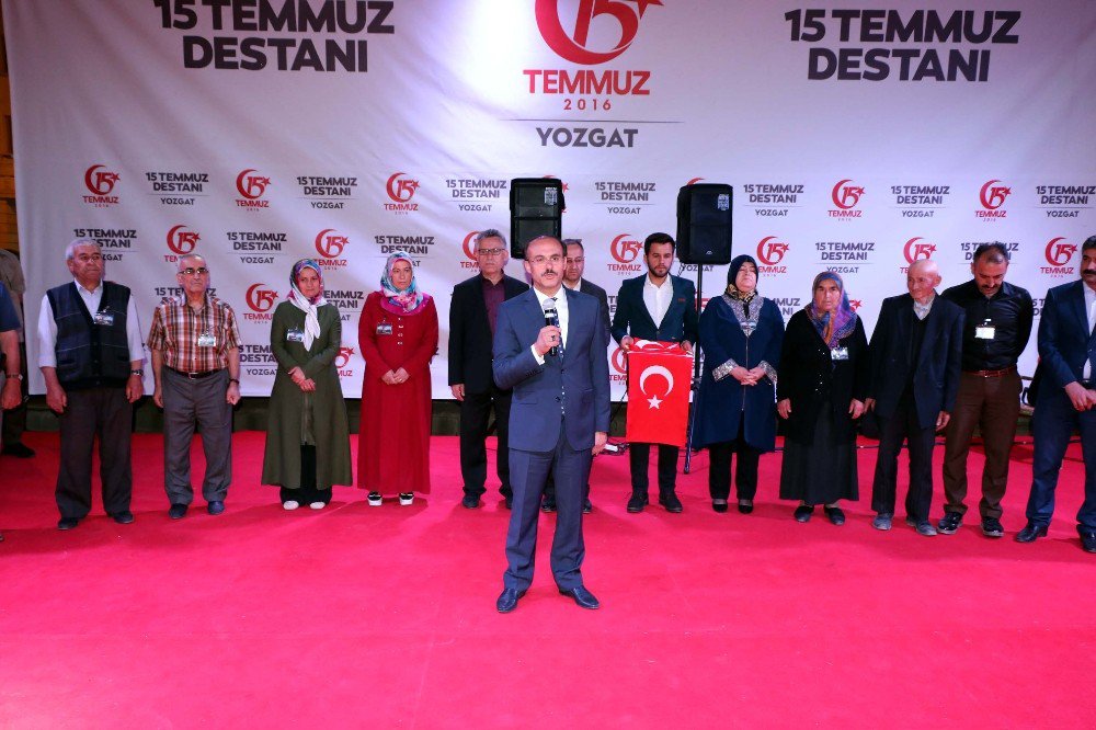 Yozgat’ta Şehit Yakınları Cumhurbaşkanı Erdoğan’a Türk Bayrağı Gönderdi