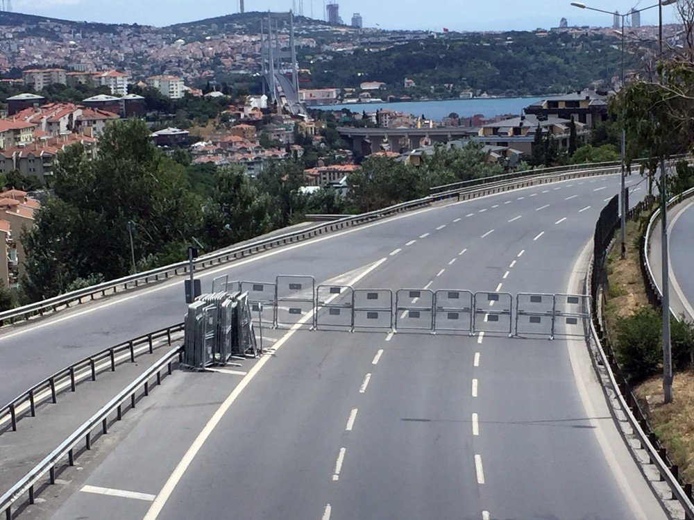 Zincirlikuyu’da Toplanan Kalabalığın Köprüye Gitmesine İzin Verilmedi