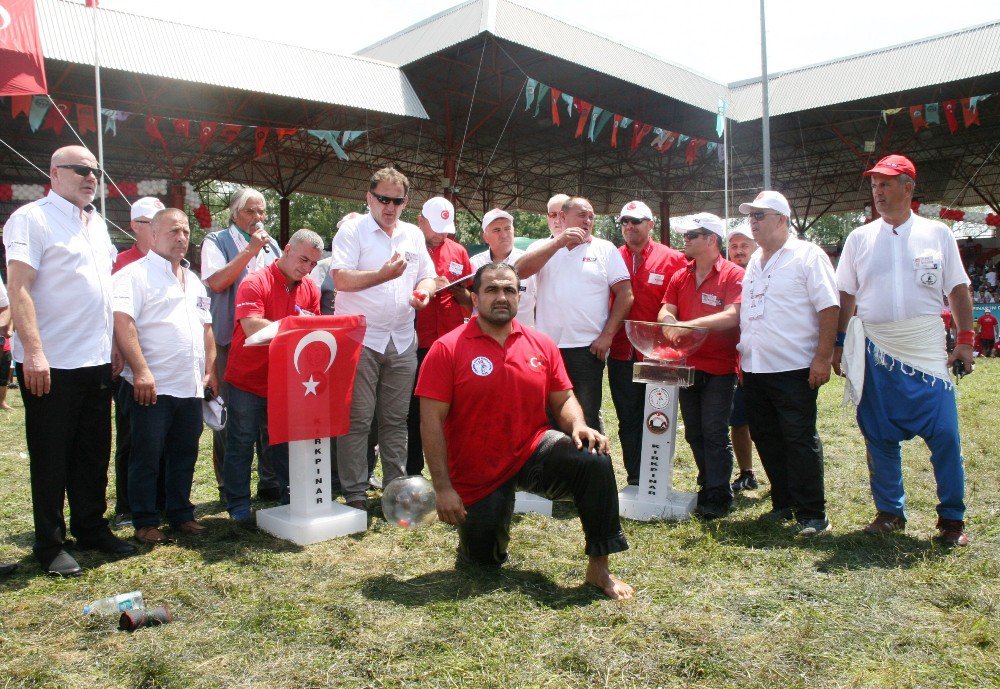 Tarihi Kırkpınar Yağlı Güreşleri’nde Başpehlivanlık İlk Tur Kura Çekimi Yapıldı