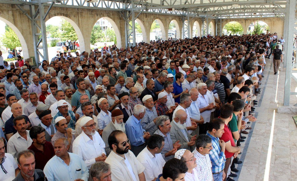 Başkan Yardımcısı Hasan Kızılbay’ı Binlerce Kişi Uğurladı