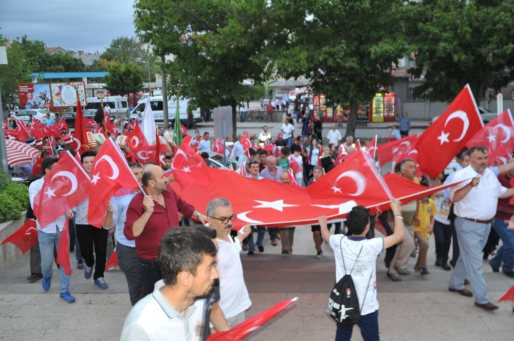 Bafra’da 15 Temmuz Nöbeti