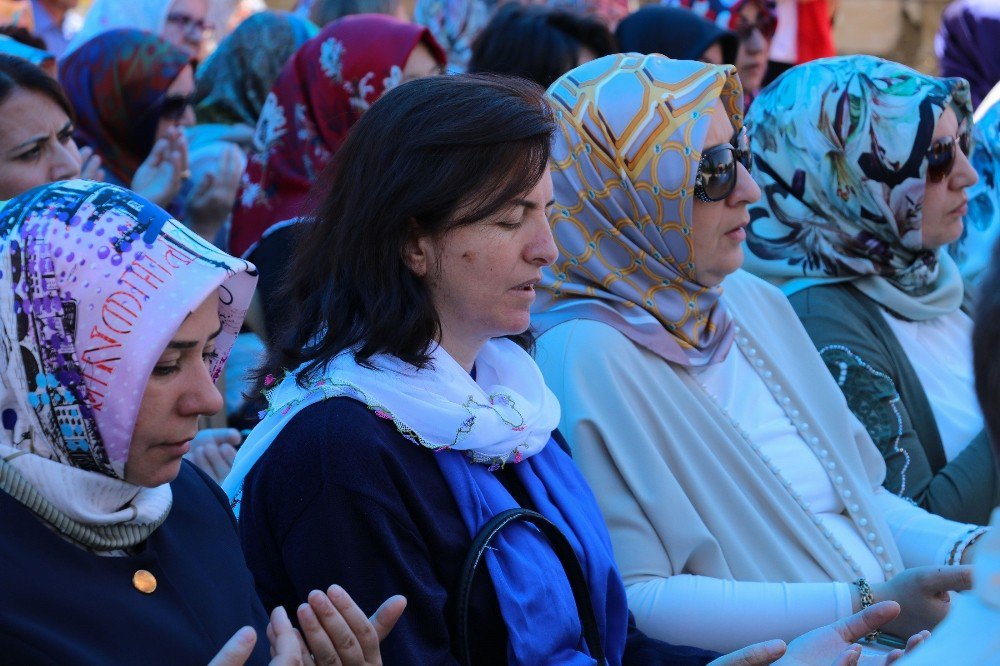 15 Temmuz Şehitleri İçin Yahyalı’da Hatim İndirildi