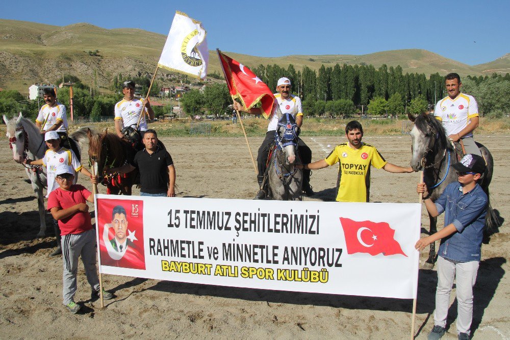 Dede Korkut Şölenleri Kapsamında Cirit Müsabakası Düzenlendi