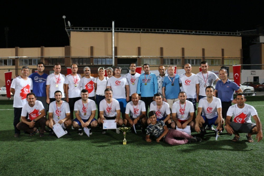 15 Temmuz Şehitleri Anısına Düzenlenen Futbol Turnuvası Tamamlandı